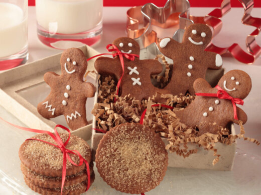Chewy Chocolate Gingerbread Cookies Recipe with Vanilla Extract