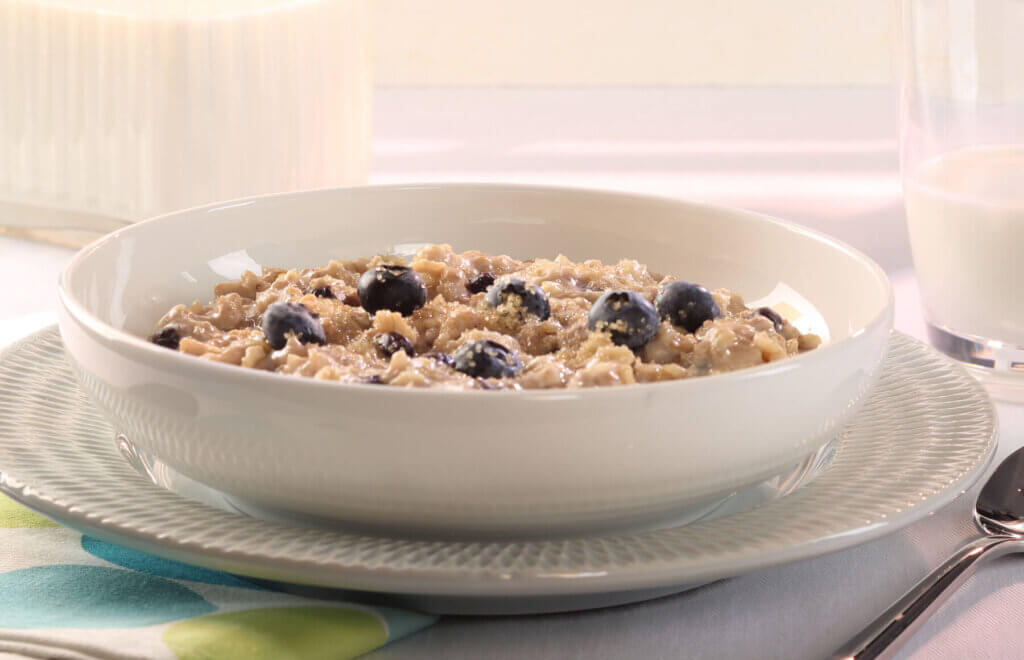 Double Blueberry Chia Oatmeal Recipe with Vanilla Extract