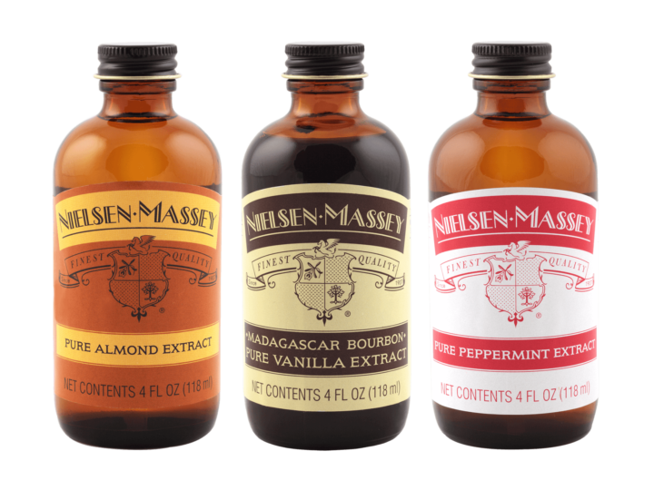 Holiday Flavor Bundle Outlined 4oz