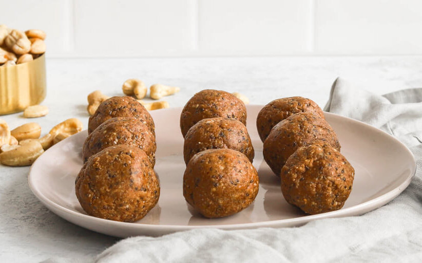 No-Bake Vanilla Protein Bites Recipe with Vanilla Bean Paste