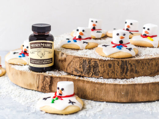 Melted Snowman Cookies Recipe with Vanilla Extract