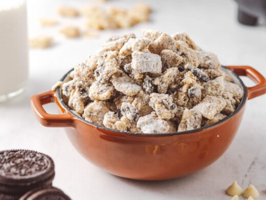 cookies-and-cream-puppy-chow