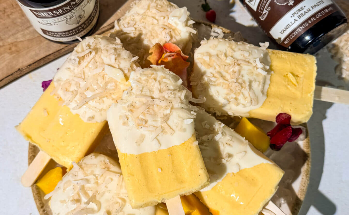 Coconut Mango Vanila Popsicles
